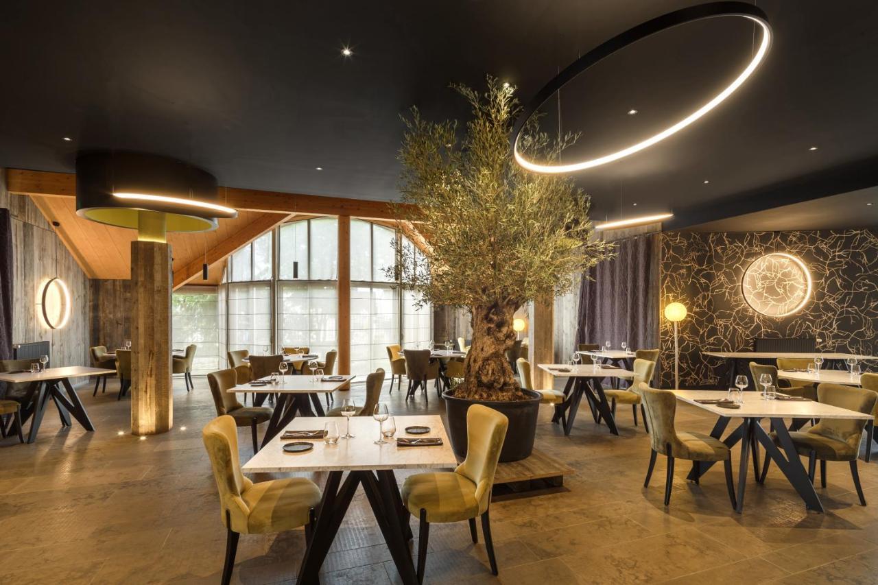 Logis Hotel Parenthese, Restaurant & Spa Chille Exterior photo