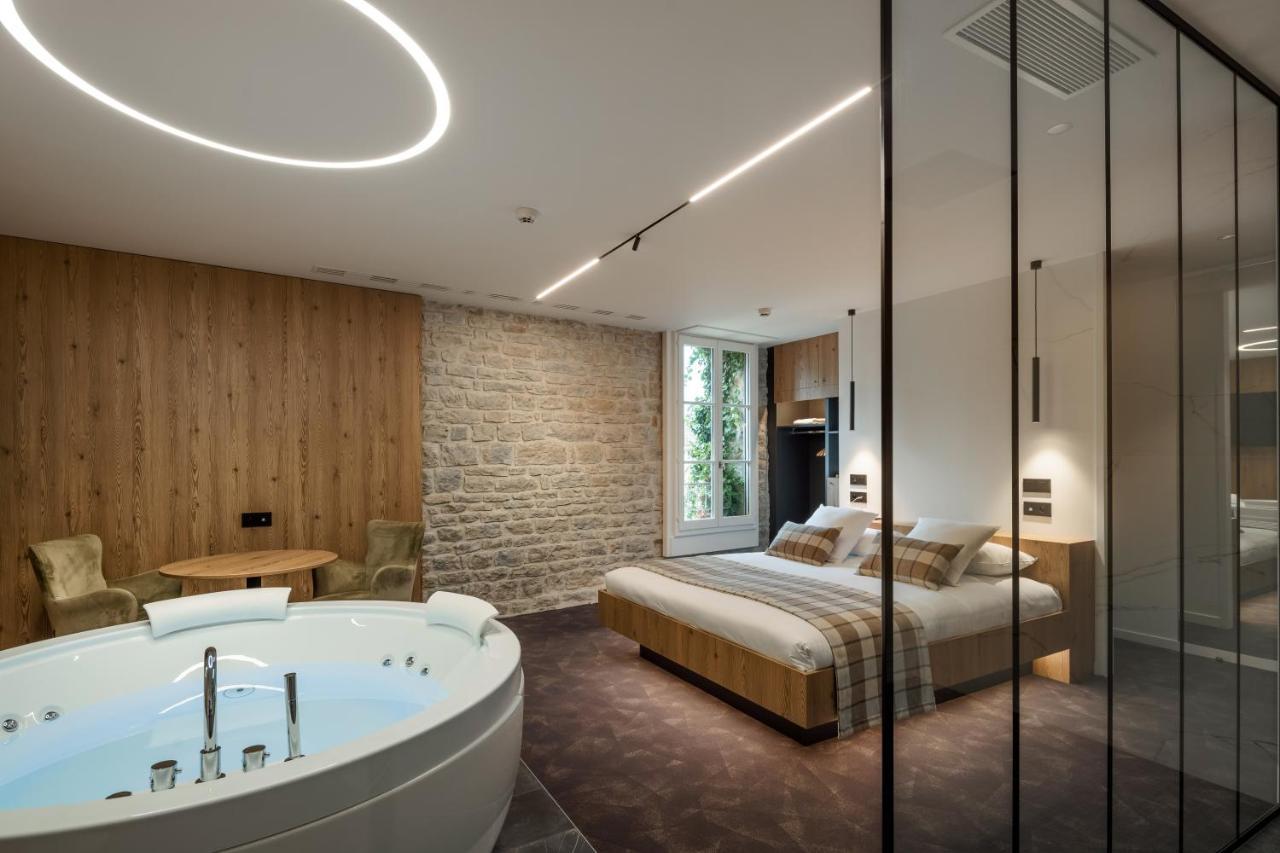 Logis Hotel Parenthese, Restaurant & Spa Chille Exterior photo