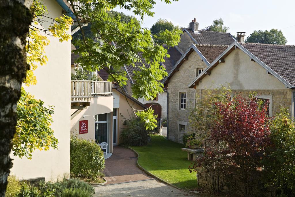 Logis Hotel Parenthese, Restaurant & Spa Chille Exterior photo