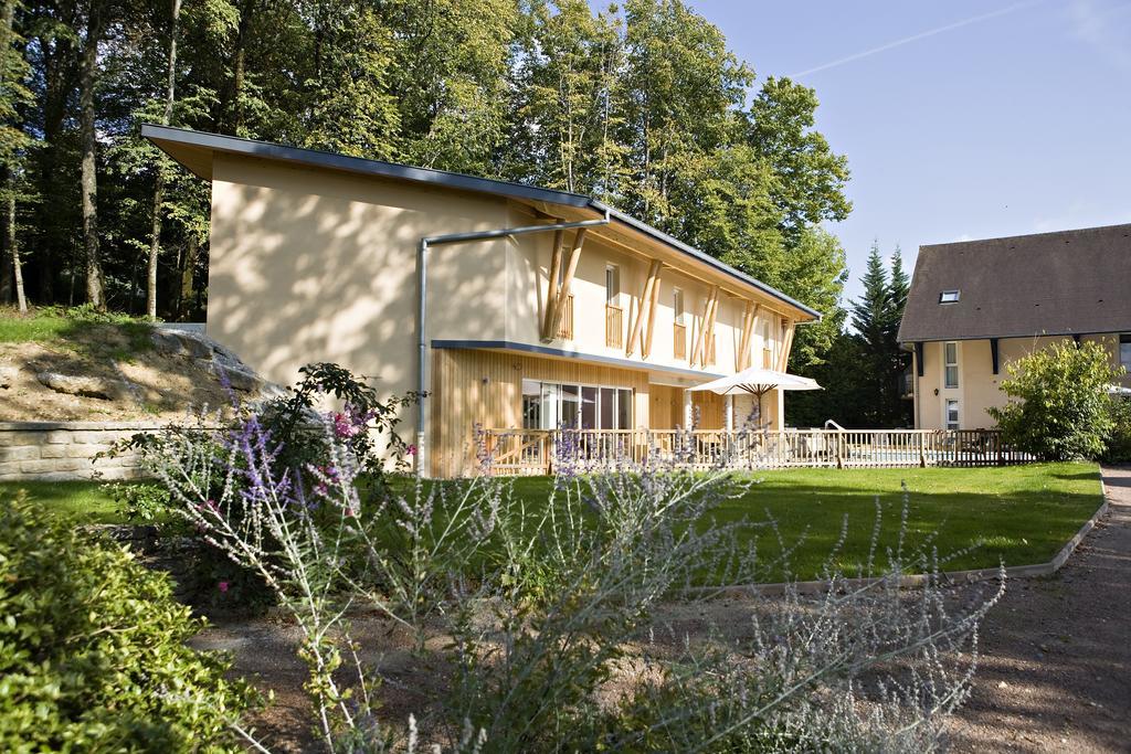 Logis Hotel Parenthese, Restaurant & Spa Chille Exterior photo